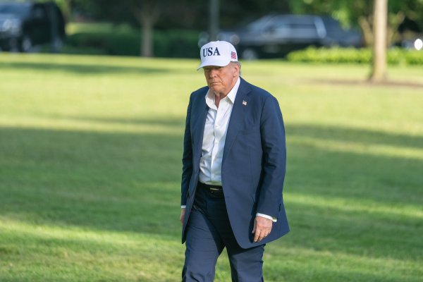 配资公司官网网站 软中带硬！欧洲、墨西哥回应特朗普关税威胁